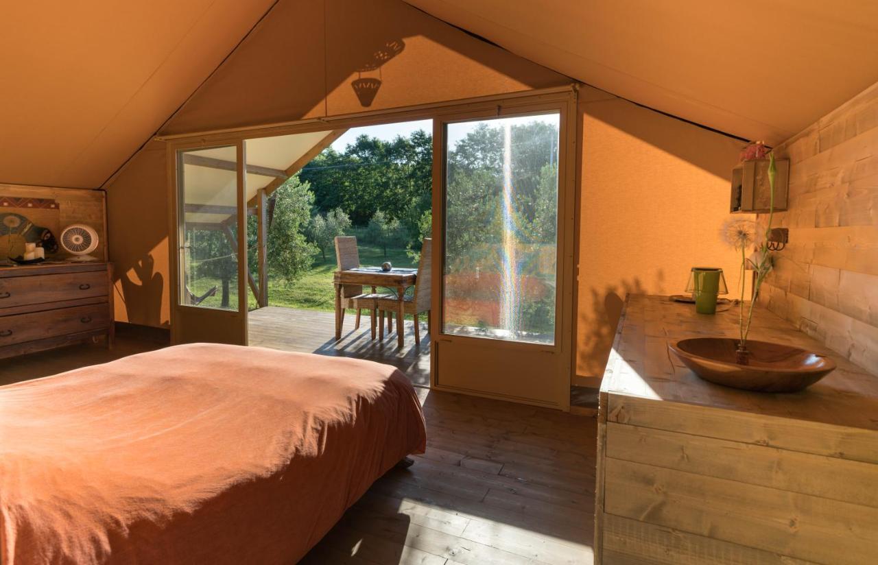 Glamping In Toscana, Luxury Tents In Agriturismo Biologico Sorano  Exterior foto